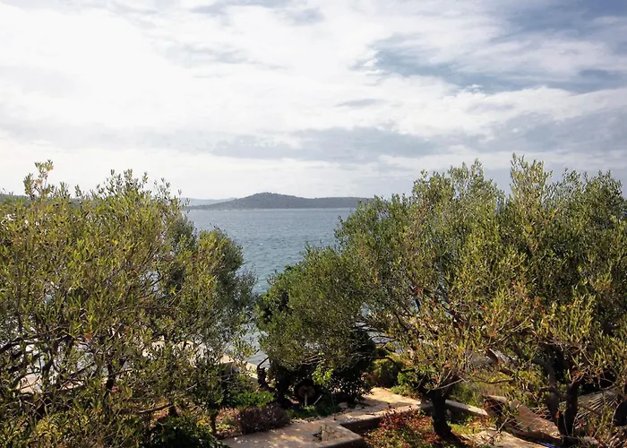 Secluded Fisherman's Cove Vitane, Pasman - 8483 Tatil Evi