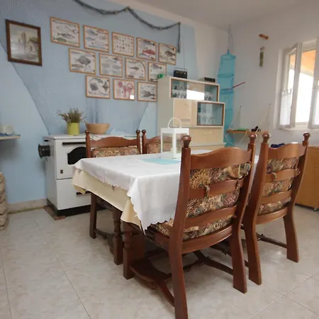 Secluded Fisherman's Cove Vitane, Pasman - 8483 Casa vacanze Tkon