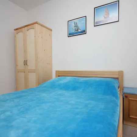 Secluded Fisherman's Cove Vitane, Pasman - 8483 Tkon