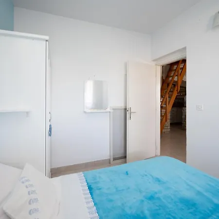 Tatil Evi Secluded Fisherman's Cove Vitane, Pasman - 8483 Tkon