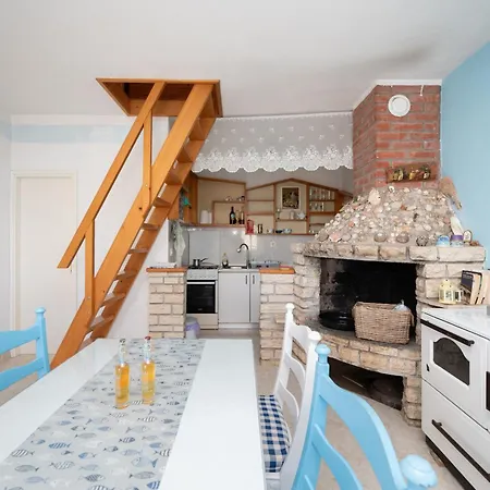 Secluded Fisherman's Cove Vitane, Pasman - 8483 Tkon