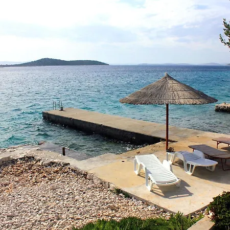 Secluded Fisherman's Cove Vitane, Pasman - 8483