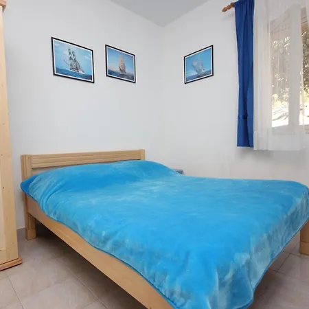 Holiday home Secluded Fisherman's Cove Vitane, Pasman - 8483
