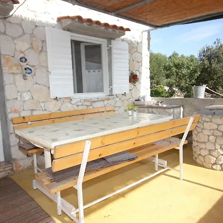 Secluded Fisherman's Cove Vitane, Pasman - 8483 Tkon